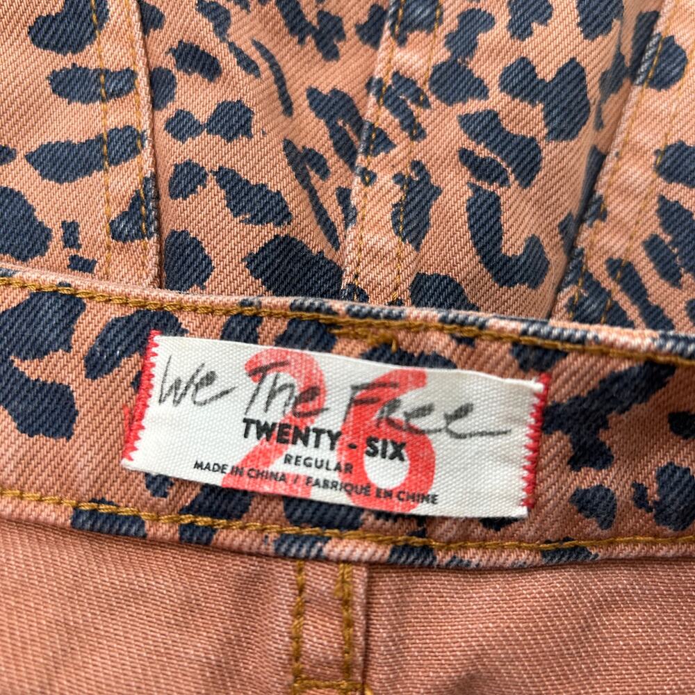 WE THE FREE Leopard Print Mini Skirt Womens 26 Baddie Mob Wife Maximalist Chic - Picture 5 of 7